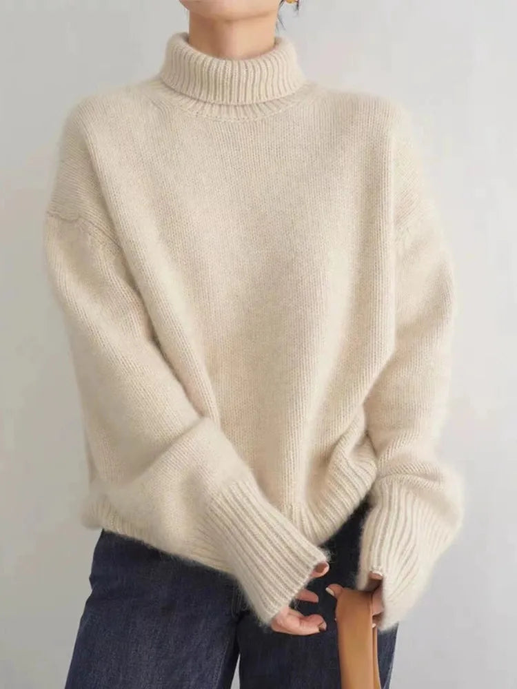 Isabella™ - Timeless Cashmere Turtleneck