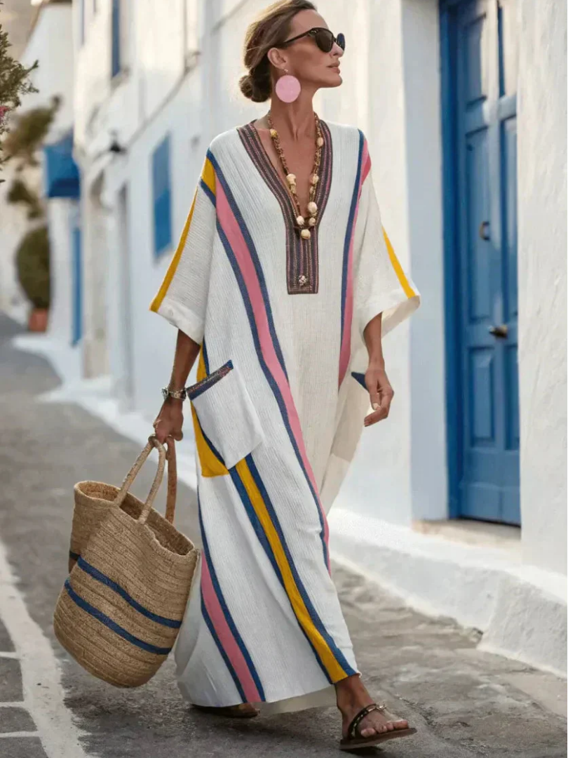Noemi | Maxi Dress with Three-Quarter Sleeves and V-Neck with Pockets